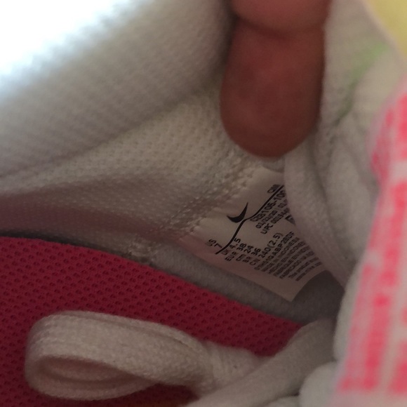 NIKE BLAZER MID 77 SNEAKERS - Picture 7 of 8